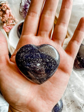 Load image into Gallery viewer, Royal Dumortierite Heart