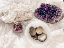 Load image into Gallery viewer, Pyrite Worry Stone