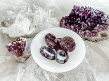 Load image into Gallery viewer, Fluorite Worry Stone
