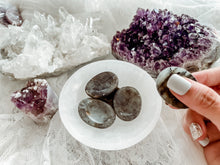 Load image into Gallery viewer, Labradorite Worry Stone
