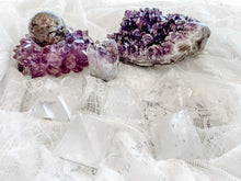 Load image into Gallery viewer, Clear Quartz Pyramid