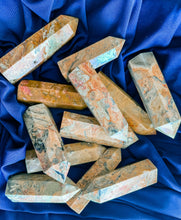 Load image into Gallery viewer, Crazy Lace Agate Point
