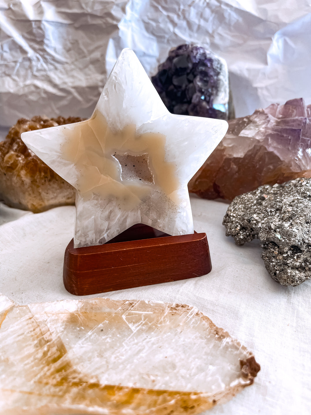 Agate Star with Wood Base