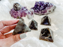 Load image into Gallery viewer, Labradorite Pyramid
